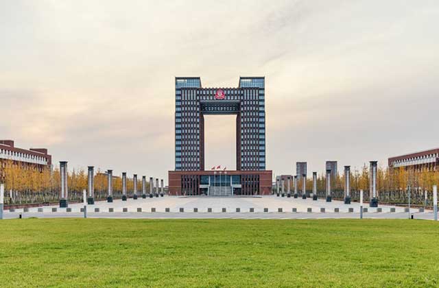 ​中国医科大学怎么样？好不好？历年录取分数是多少